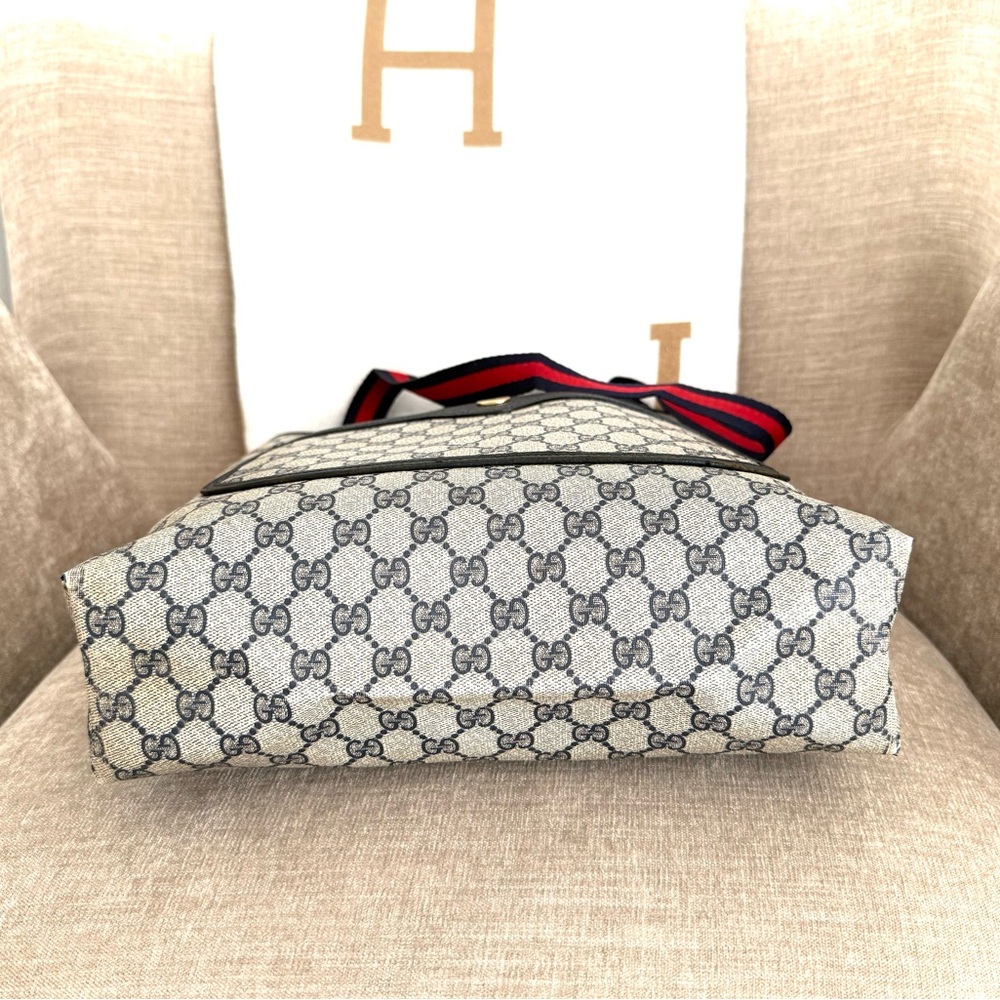 Gucci authentic navy grey monogram coated canvas tote bag ribbon handles - Picture 11 of 16